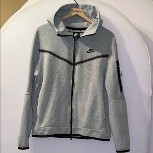 Grey Nike Tech fleece Hoodie Full Zip sweater jacket